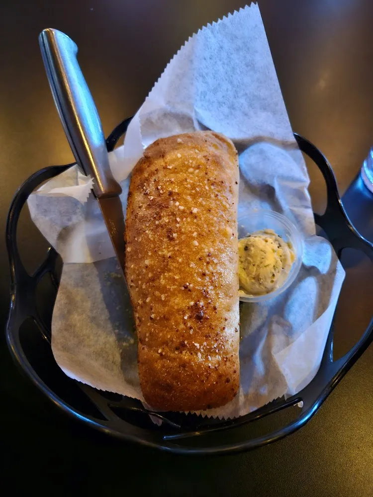 Crisp Italian Bread with Garlic Buttery Spread